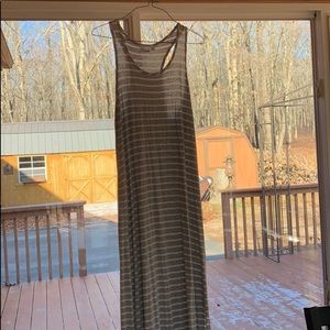 Gray &white tank style maxi dress size small EUC